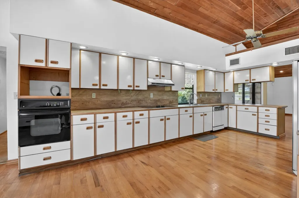 4200 NW 4th Avenue Boca Raton FL 33431