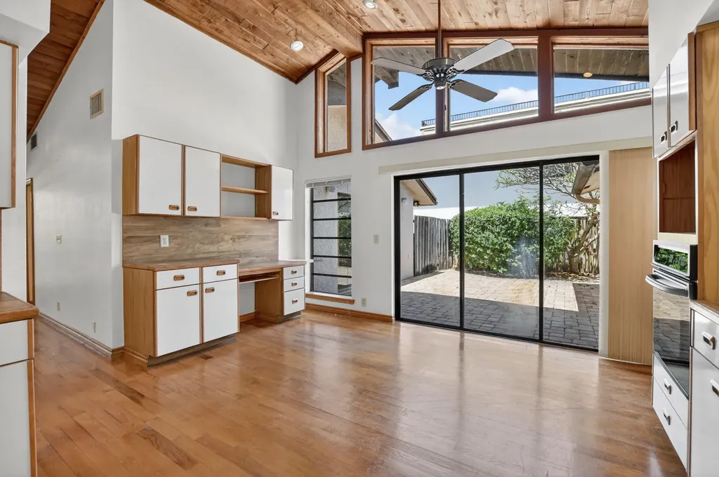 4200 NW 4th Avenue Boca Raton FL 33431