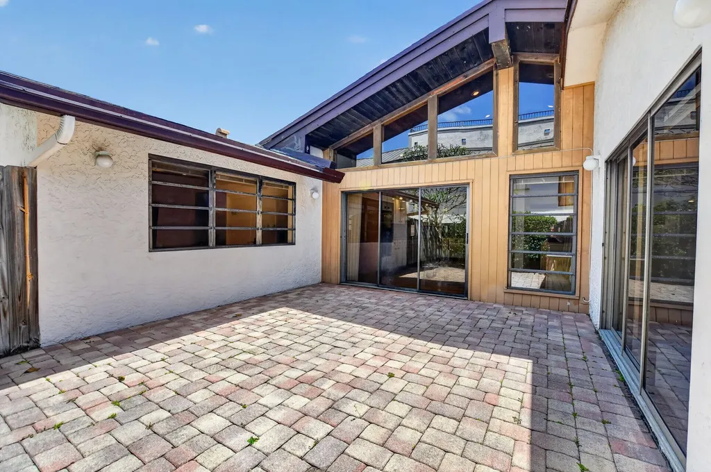 4200 NW 4th Avenue Boca Raton FL 33431