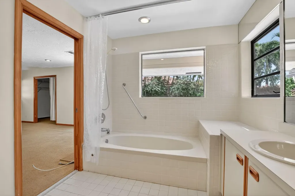 4200 NW 4th Avenue Boca Raton FL 33431