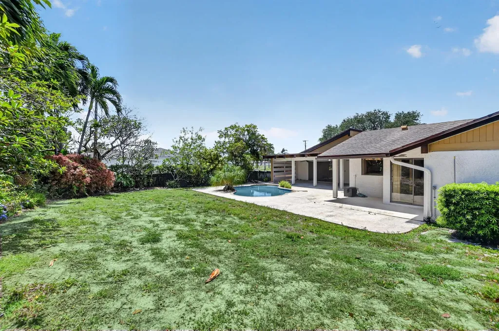 4200 NW 4th Avenue Boca Raton FL 33431