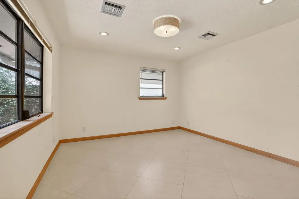 4200 NW 4th Avenue Boca Raton FL 33431
