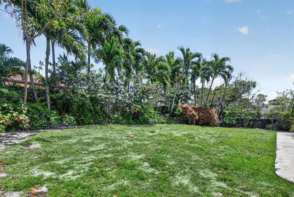 4200 NW 4th Avenue Boca Raton FL 33431