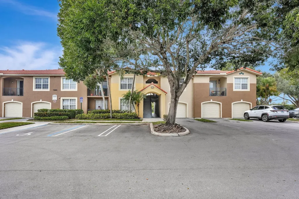 15085 Michelangelo Boulevard Delray Beach FL 33446