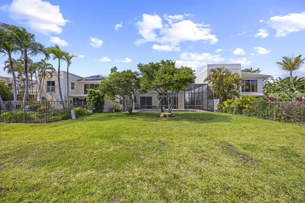 7780 Travelers Tree Drive Boca Raton FL 33433