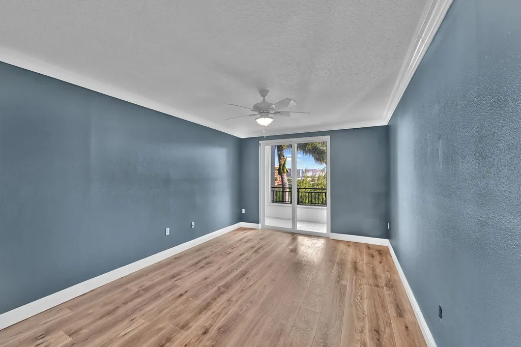 2880 NE 14th Street Causeway Pompano Beach FL 33062