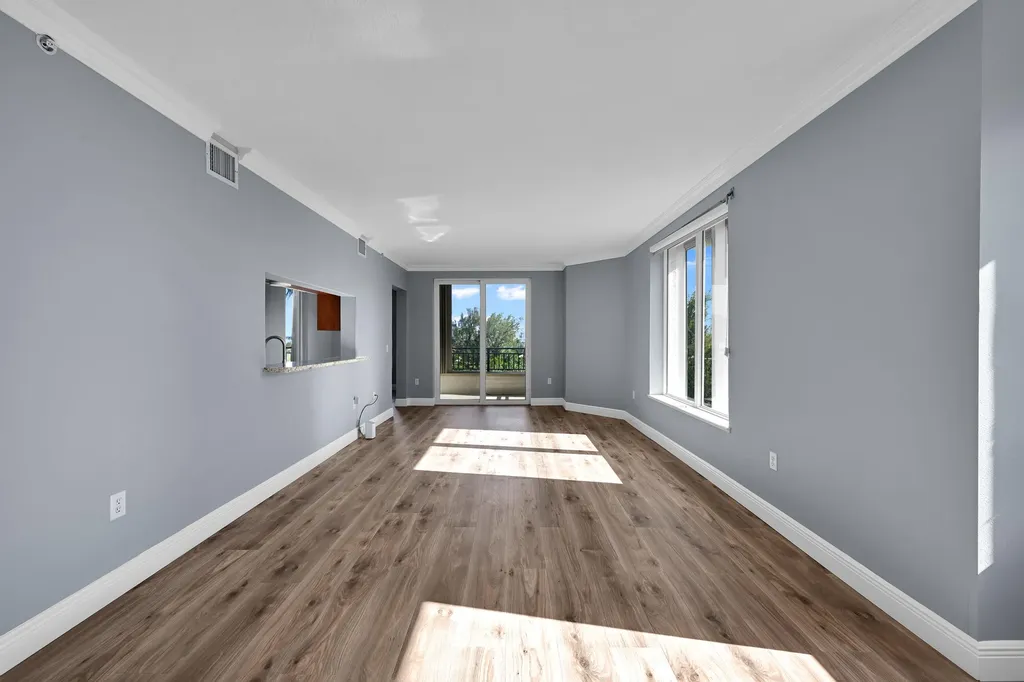 2880 NE 14th Street Causeway Pompano Beach FL 33062