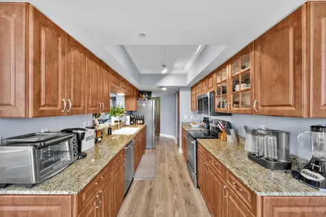 2880 NE 14th Street Causeway Pompano Beach FL 33062