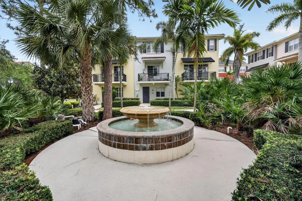 150 Cat Rock Lane Jupiter FL 33458