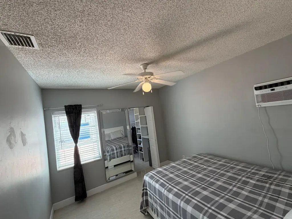 1674 NE 169th Street North Miami Beach FL 33162