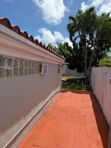 1674 NE 169th Street North Miami Beach FL 33162