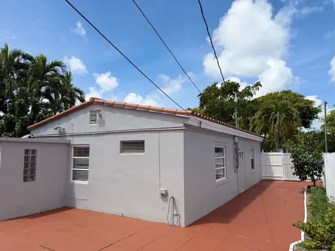 1674 NE 169th Street North Miami Beach FL 33162