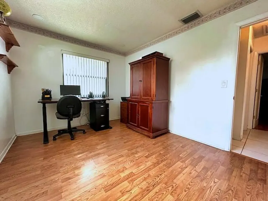 10551 Country Club Terrace Boca Raton FL 33428