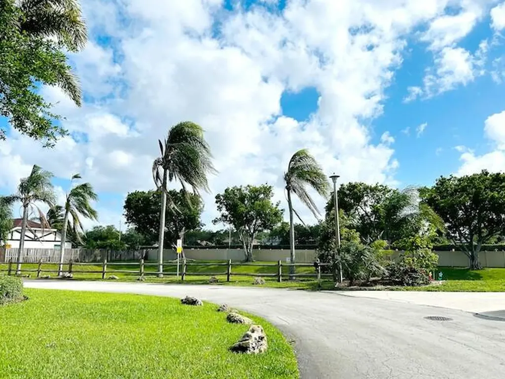 10551 Country Club Terrace Boca Raton FL 33428