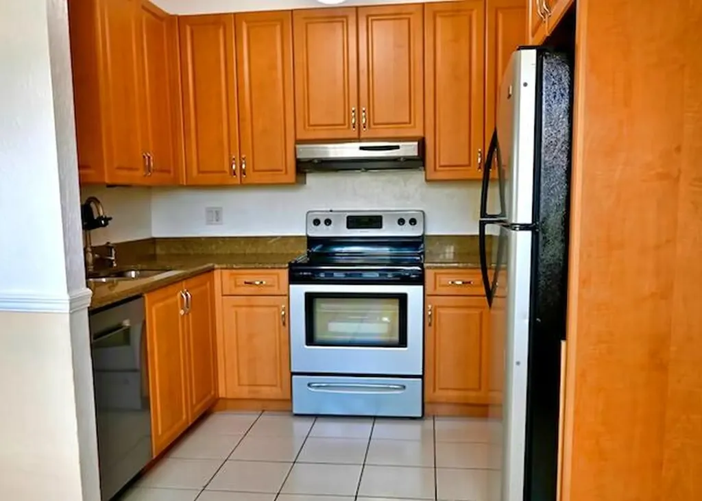 10551 Country Club Terrace Boca Raton FL 33428