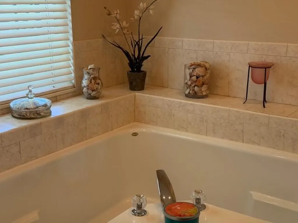 925 SW Worcester Lane SW Port St Lucie FL 34953