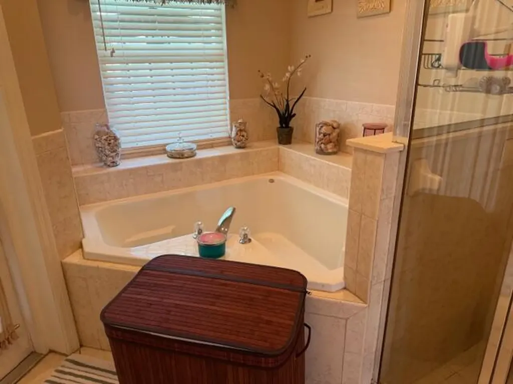 925 SW Worcester Lane SW Port St Lucie FL 34953
