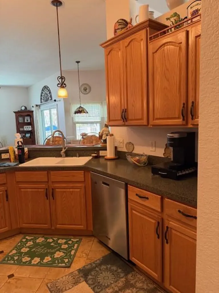 925 SW Worcester Lane SW Port St Lucie FL 34953