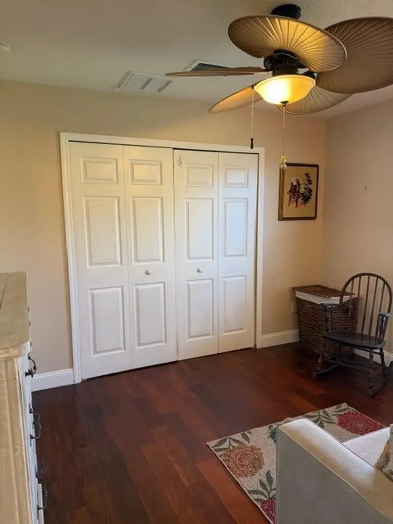 925 SW Worcester Lane SW Port St Lucie FL 34953