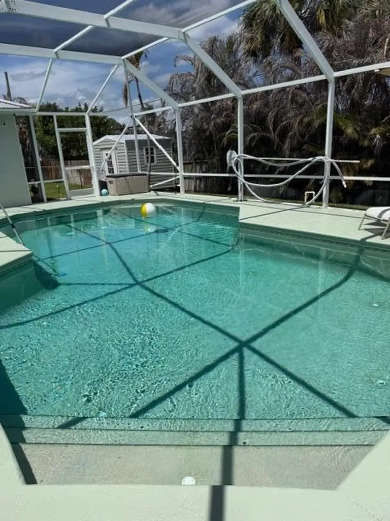 925 SW Worcester Lane SW Port St Lucie FL 34953