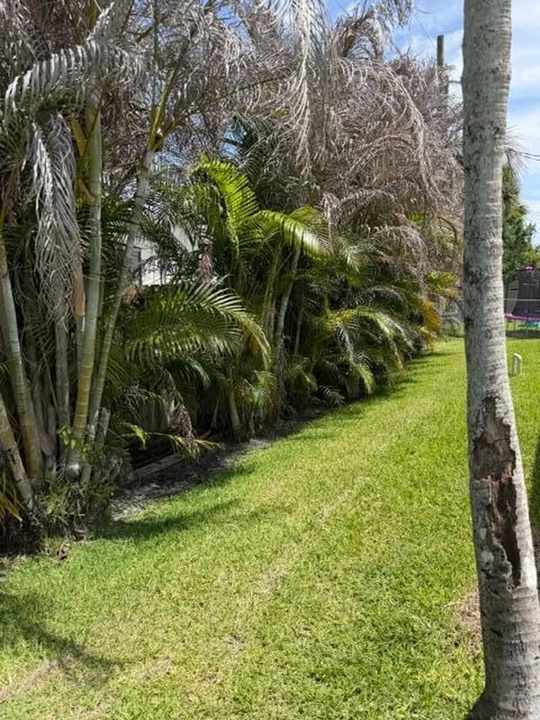 925 SW Worcester Lane SW Port St Lucie FL 34953