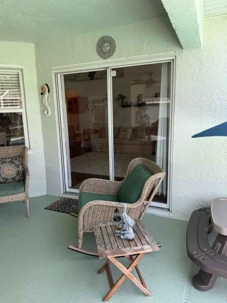 925 SW Worcester Lane SW Port St Lucie FL 34953