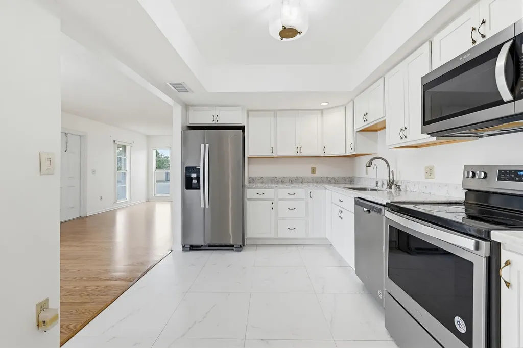 22229 SW 65th Terrace Boca Raton FL 33428