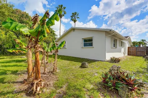 22229 SW 65th Terrace Boca Raton FL 33428
