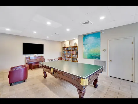 2400 Presidential Way West Palm Beach FL 33401