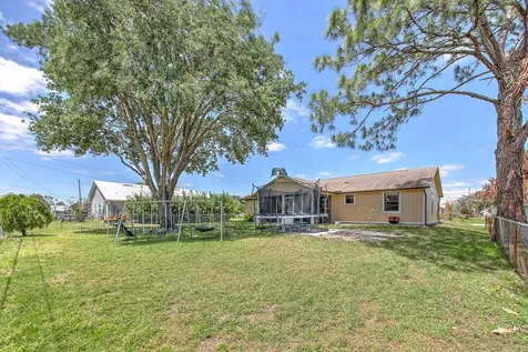 1092 SW Alcantarra Boulevard Port St Lucie FL 34953