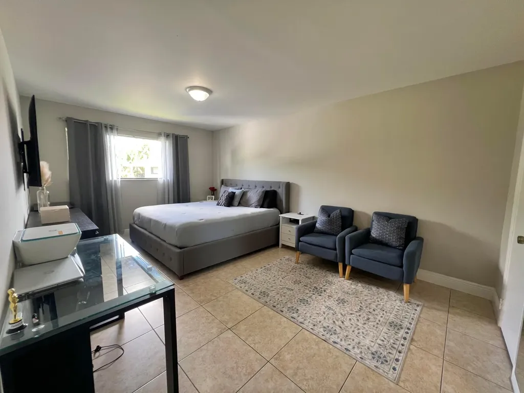 588 Trace Circle Deerfield Beach FL 33441