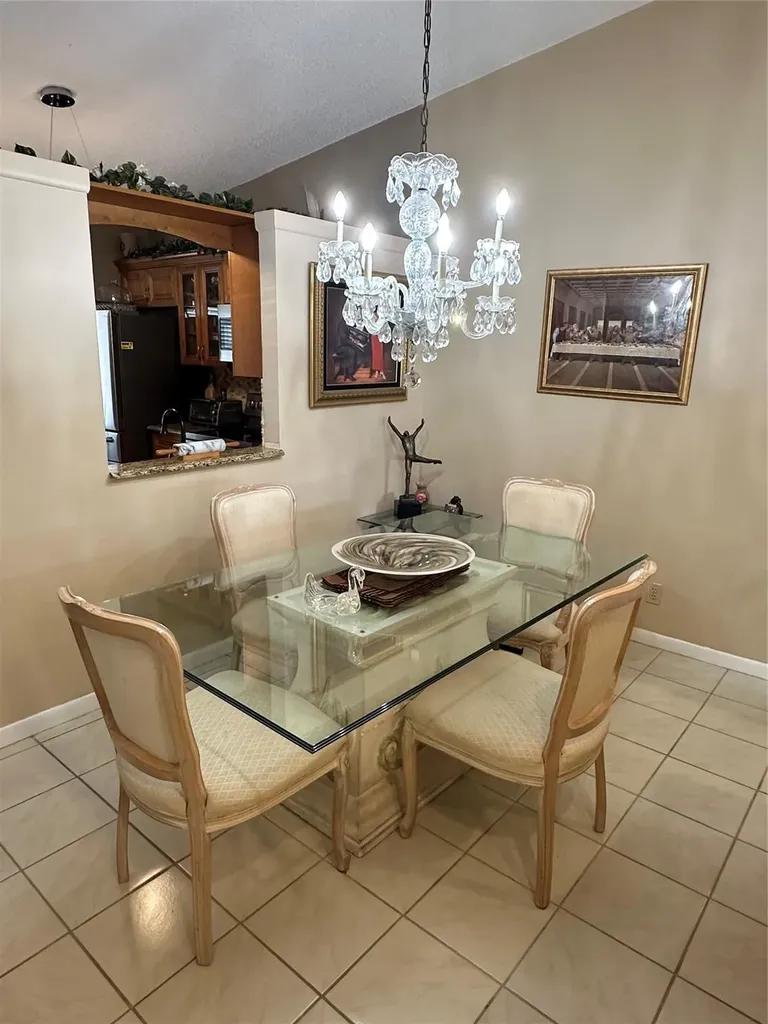 8885 Windtree Street Boca Raton FL 33496