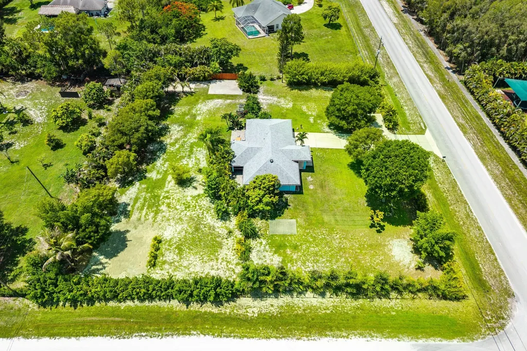 4646 Calamondin Boulevard Loxahatchee FL 33470