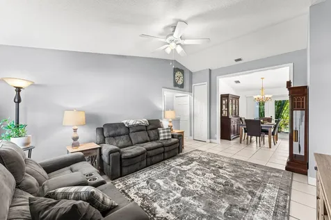 4646 Calamondin Boulevard Loxahatchee FL 33470