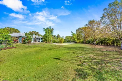 4646 Calamondin Boulevard Loxahatchee FL 33470
