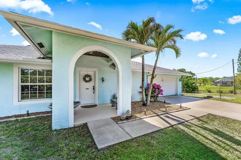 4646 Calamondin Boulevard Loxahatchee FL 33470