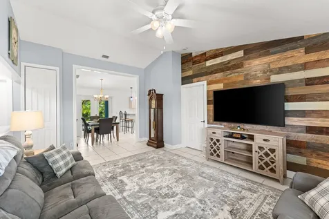4646 Calamondin Boulevard Loxahatchee FL 33470