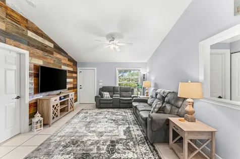 4646 Calamondin Boulevard Loxahatchee FL 33470