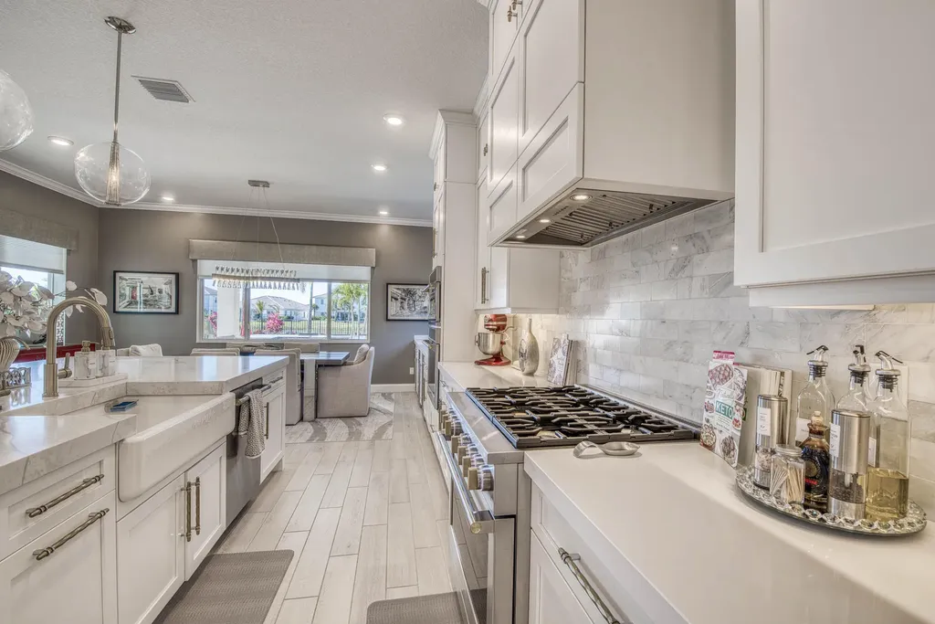 12107 Waterstone Circle Palm Beach Gardens FL 33412