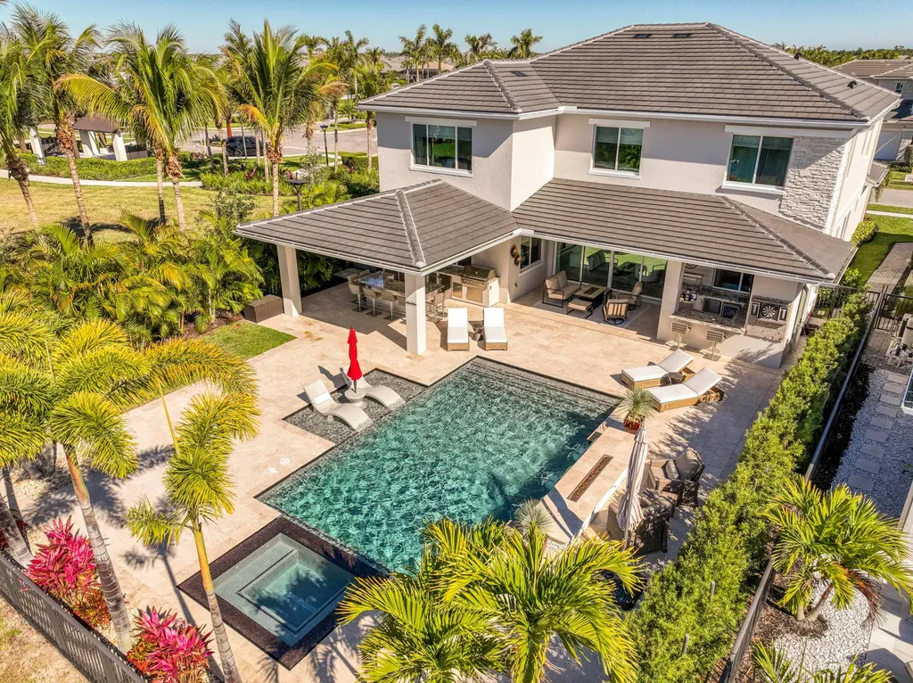 12107 Waterstone Circle Palm Beach Gardens FL 33412