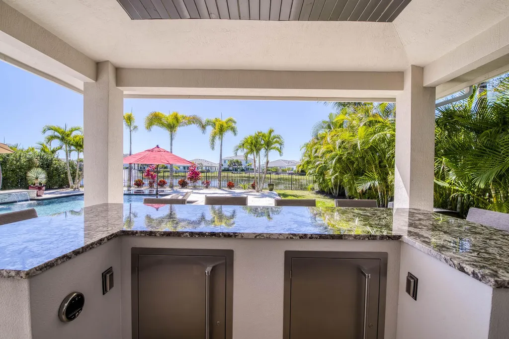 12107 Waterstone Circle Palm Beach Gardens FL 33412