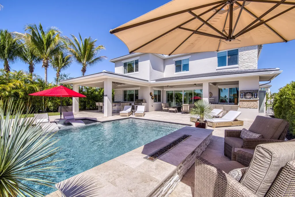 12107 Waterstone Circle Palm Beach Gardens FL 33412