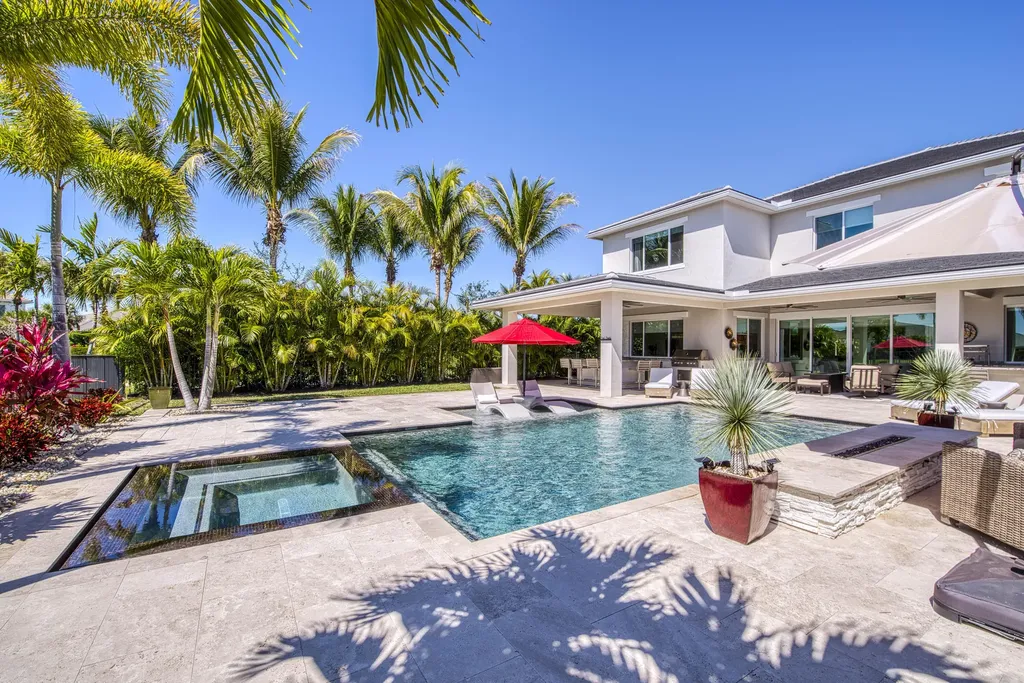 12107 Waterstone Circle Palm Beach Gardens FL 33412