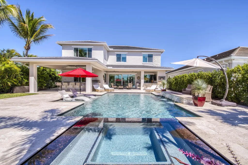 12107 Waterstone Circle Palm Beach Gardens FL 33412