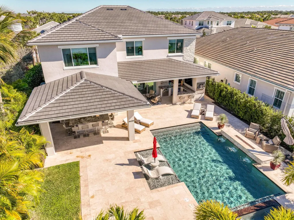 12107 Waterstone Circle Palm Beach Gardens FL 33412