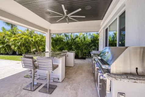 12107 Waterstone Circle Palm Beach Gardens FL 33412