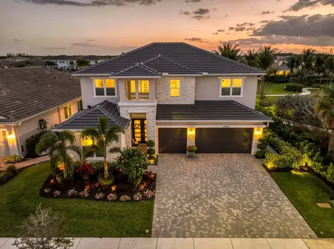 12107 Waterstone Circle Palm Beach Gardens FL 33412