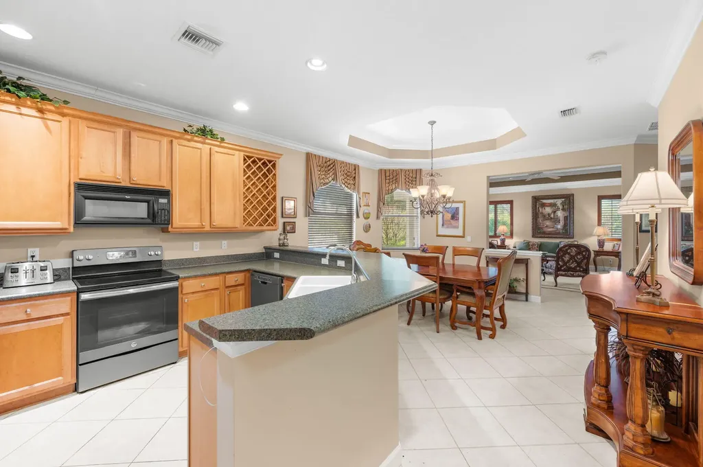 7300 Sea Pines Court Port St Lucie FL 34986