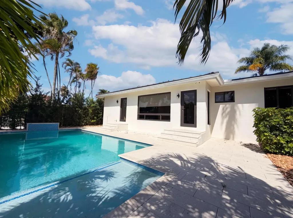 1717 NE 20th Avenue Fort Lauderdale FL 33305