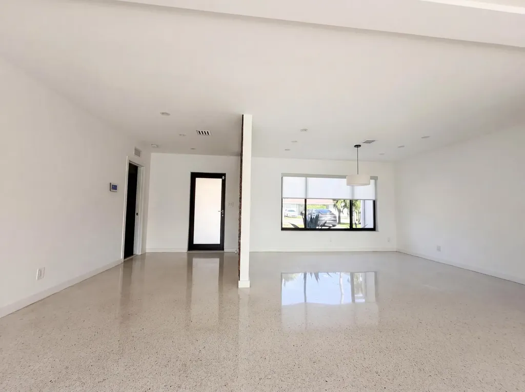 1717 NE 20th Avenue Fort Lauderdale FL 33305